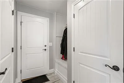 19 Park Ave — Photo 22