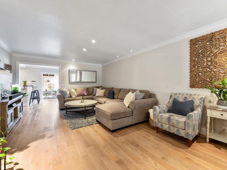1st image of 784 Mendecino Way