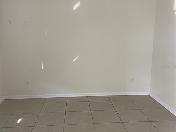 3rd image of 4430 Windmill Pointe Dr