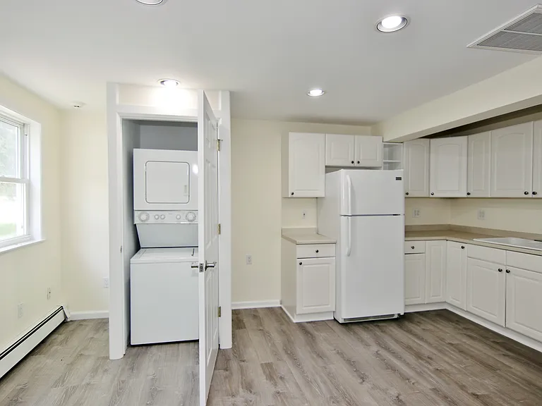 821 Long Ridge Rd #LL — Photo 9
