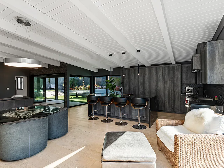 344 Arno Way — Photo 11
