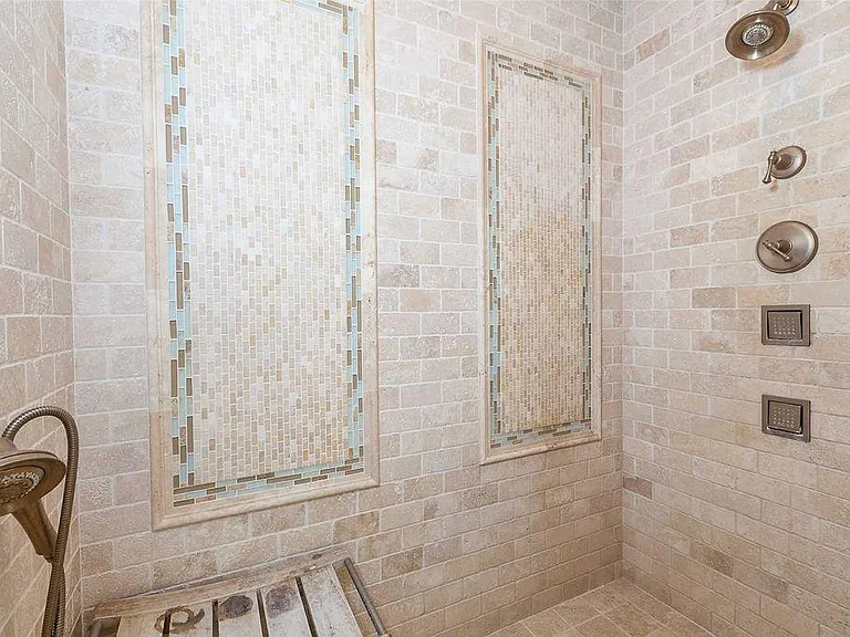 470 River Rd — Photo 13
