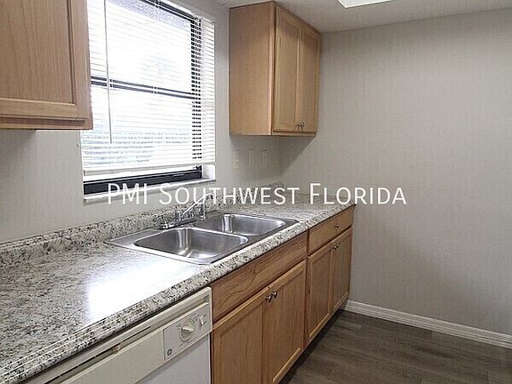 4th image of 4812 27th St W