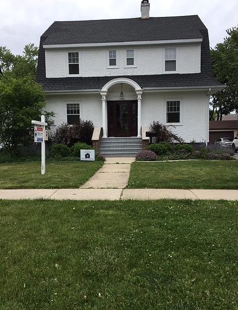 1st image of 718 Meadow Ln
