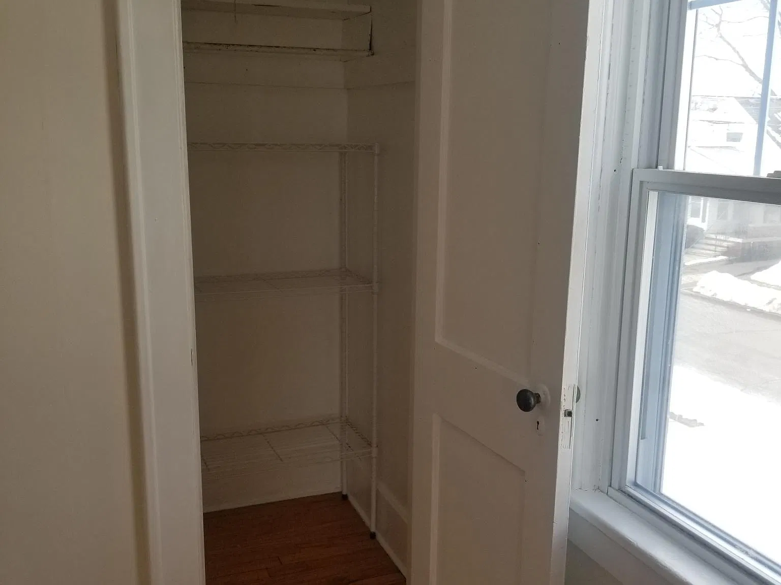 1 bed, $1,375 — Photo 3