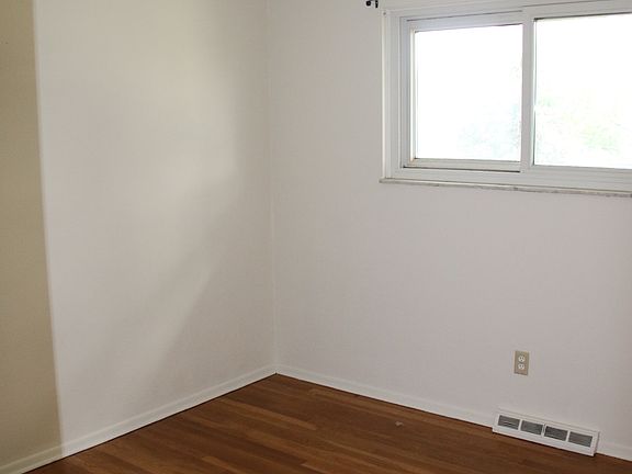 Front bedroom