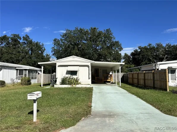 1271 N Arkansas Ter, Hernando, FL 34442
