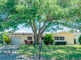 683 Brookfield Dr, Largo, FL 33771