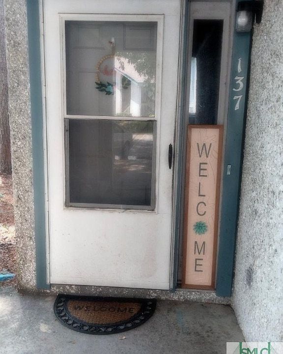 1st image of 910 Brett Drive