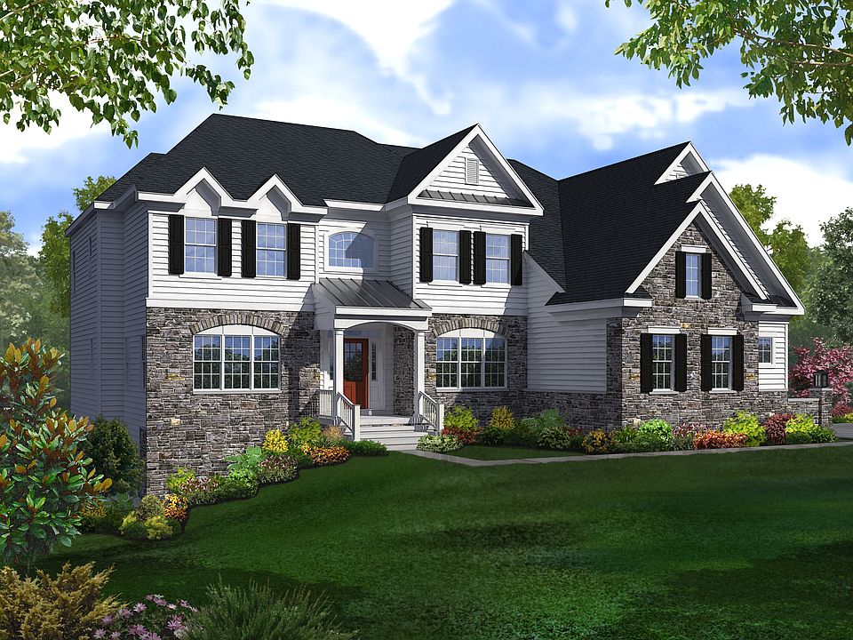 2nd image of 1081 Mansion Ln