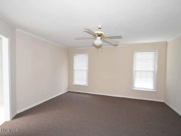 3818 Sterling Pointe Dr #J1 — Photo 14