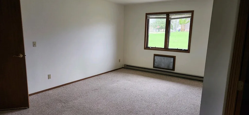 1 bed, 500 sqft, $760 — Photo 3