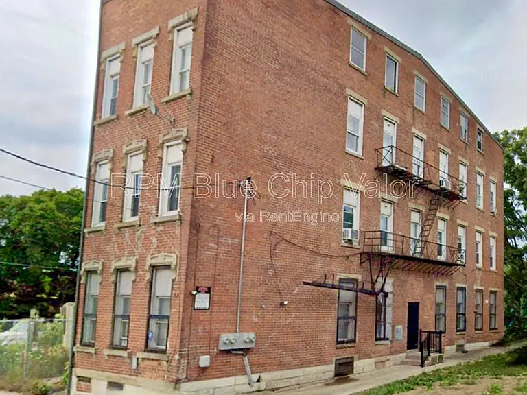 514 Oliver St #3 — Photo 12