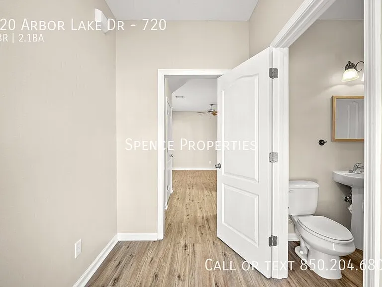 720 Arbor Lake Dr #720 — Photo 15