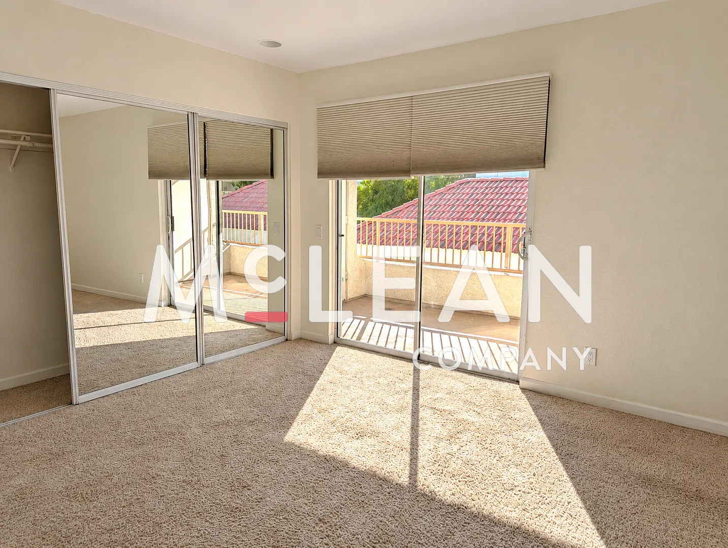 Spacious 2-Bedroom 2-Bath Candlewood Villa Condo — Photo 4