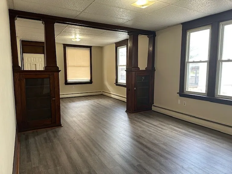 154 E Conestoga St — Photo 4