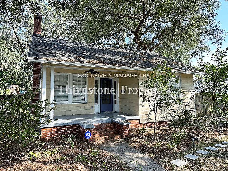 1st image of 3944 Herschel St