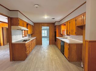223 Morningside Dr, Mexia, TX 76667