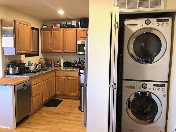 Washer/dryer - LG high end in unit