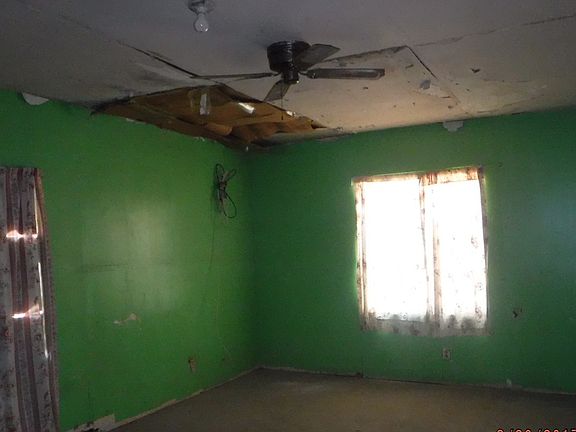5th image of 1859 Gladiola Ln