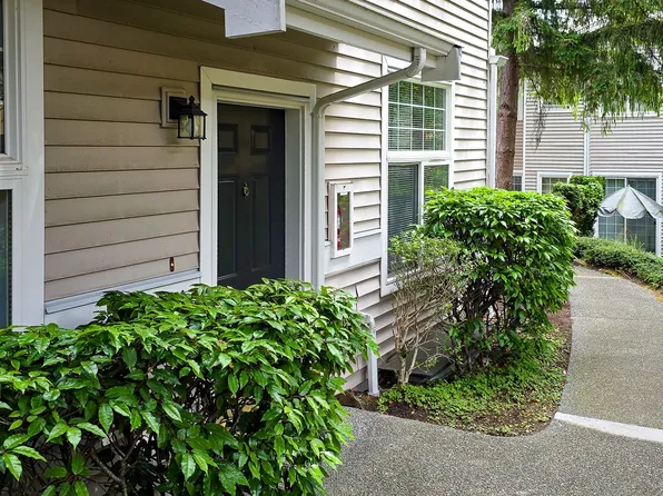 2070 132nd Ave SE, Bellevue, WA