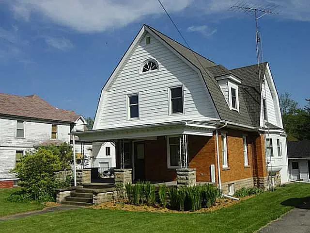 311 W Front St photo 1
