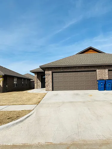1834 Cypress Ln Photo 1
