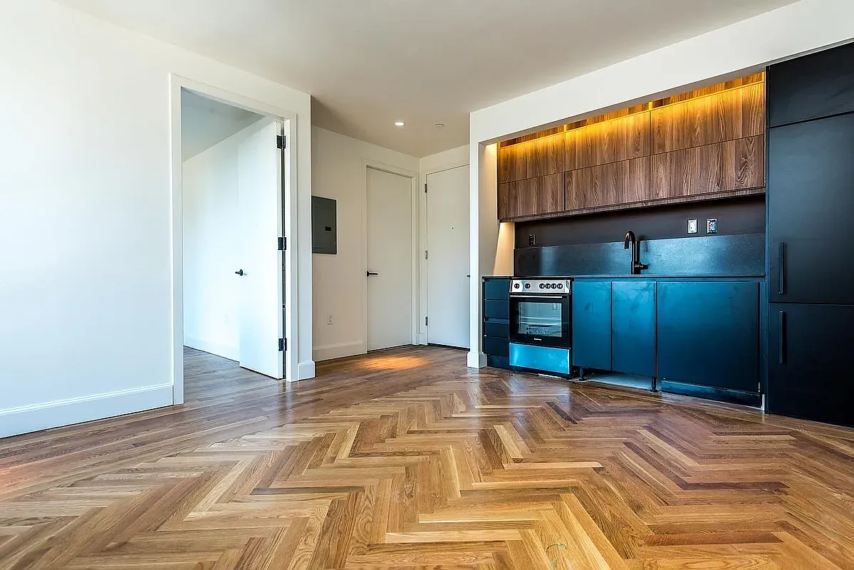 1 Duffield Street — Photo 2