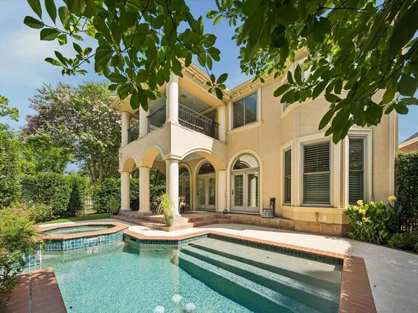 1106 Bayou Island Dr, Houston, TX 77063