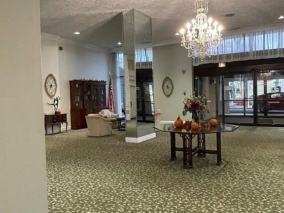 5th image of 6100 Westchester Park Dr APT 406