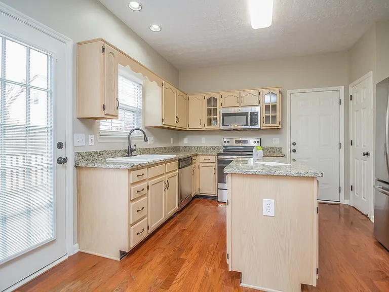 209 Chandlers Pass Ct — Photo 7
