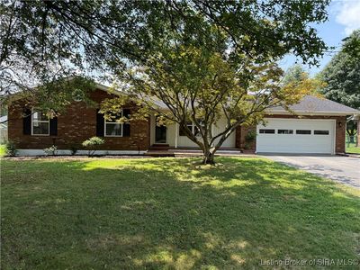 829 Dreyer Lane, Sellersburg, IN, 47172