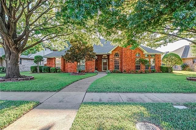 1st image of 2108 Donna Dr