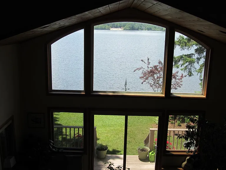 398 Lake Rd — Photo 5