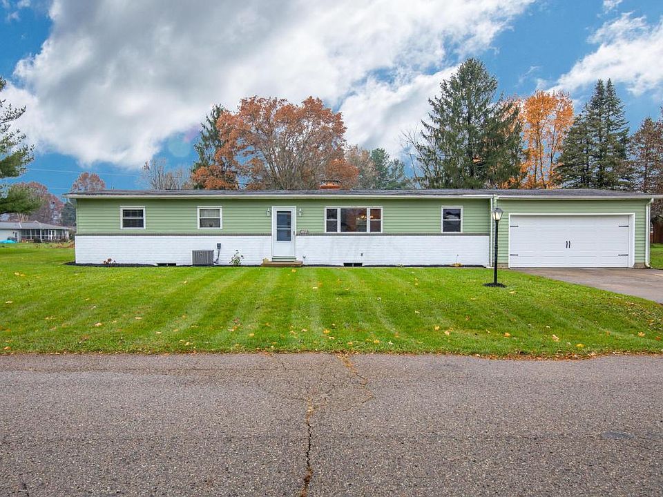 1st image of 457 Donovan Dr