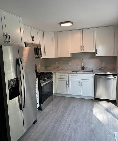 2159 E Eden Ct — Photo 1