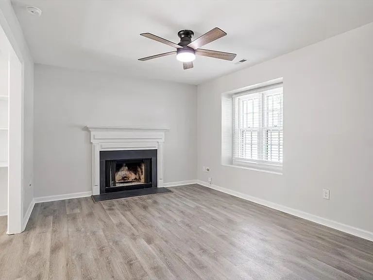 302 Wax Myrtle Ct — Photo 14