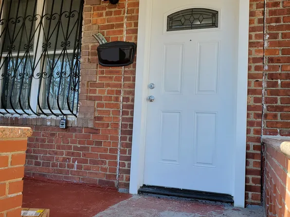 432 East 46th Street image 1 of 11