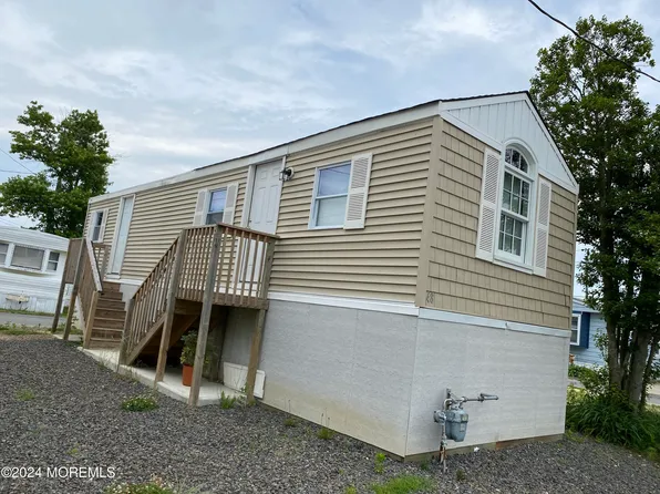 469 S Green Street #48, Tuckerton, NJ 08087