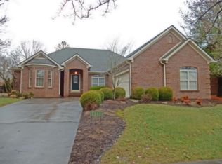 1141 Andover Forest Dr, Lexington, KY 40509