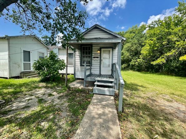 1823 Texas St, Beaumont, TX 77703