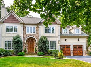 3 Wychview Dr, Westfield, NJ 07090
