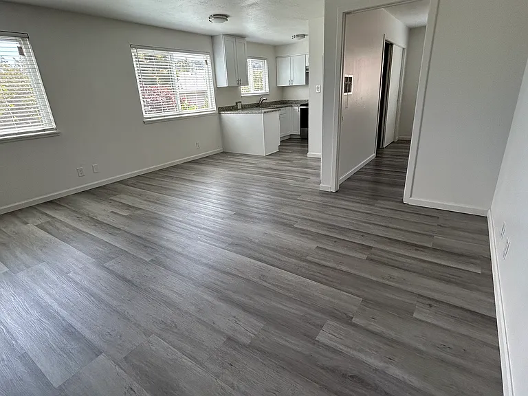 66 E 39th Ave #17 — Photo 2
