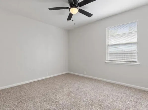 4506 NW 11th St, Oklahoma City, OK 73127