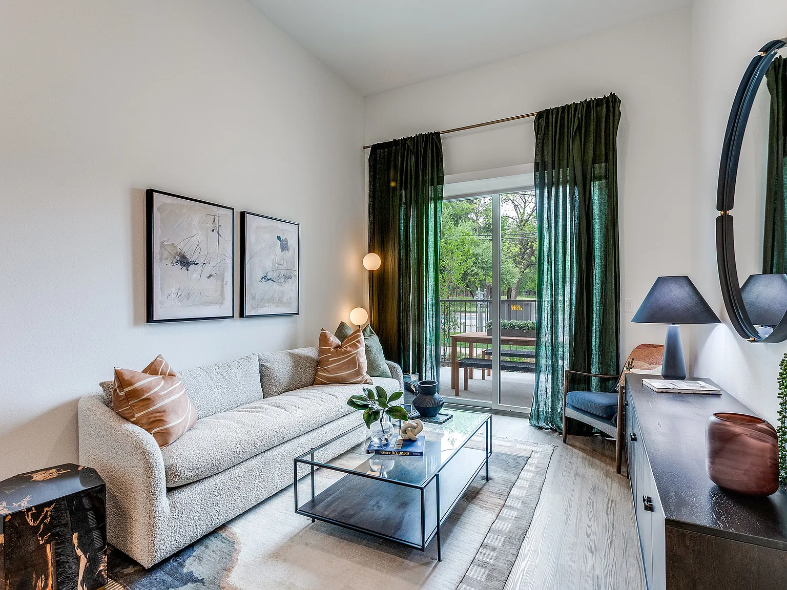 Pearl Springdale — Photo 1