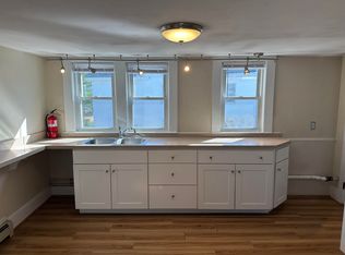 17 Hanover St, Concord, NH 03301