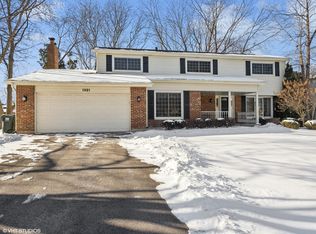 1321 W Whytecliff Rd, Palatine, IL 60067