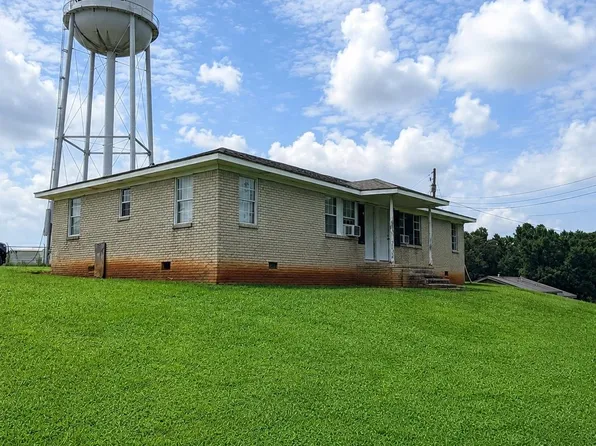631 2nd Ave, Hackleburg, AL 35564