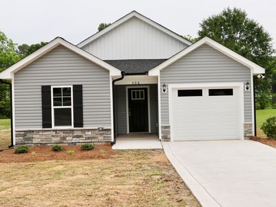 306 E Roseboro St, Roseboro, NC, 28382