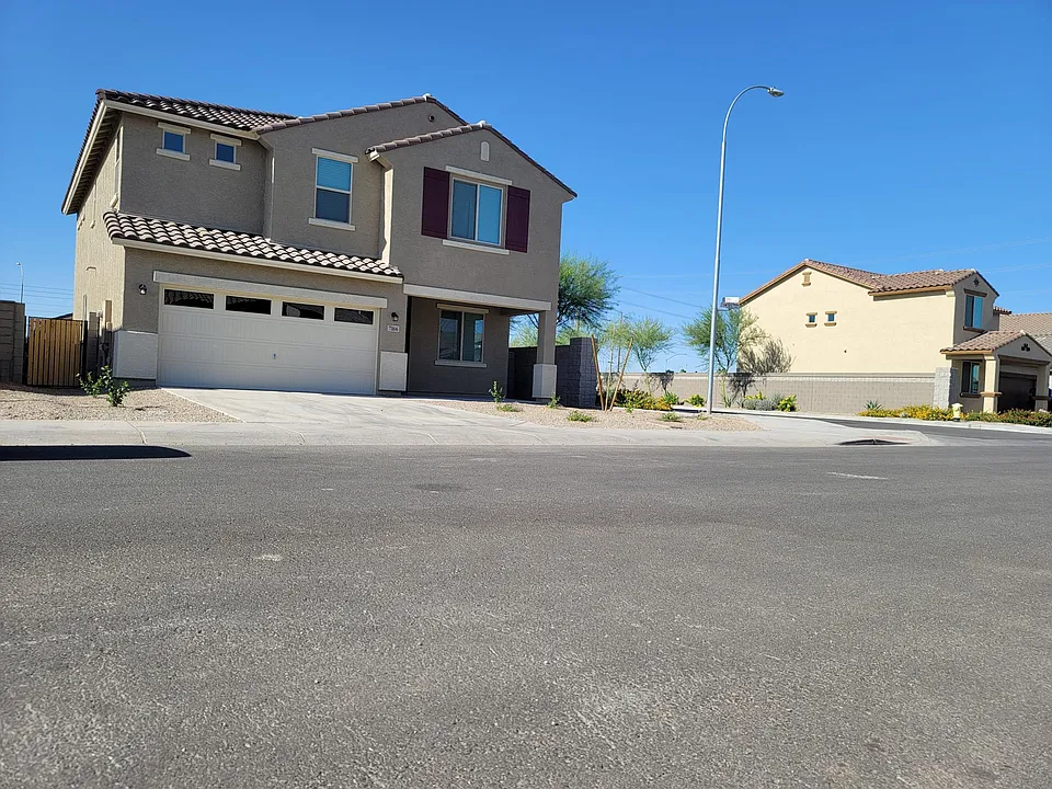 7166 W Townley Ave